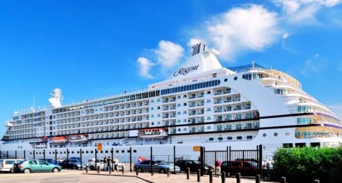 Ultra Luxury Cruise Lines: The Top 4 for High-End Travel